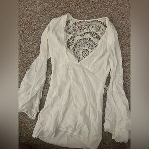 Selfie Leslie White Bell Sleeve Mini Dress